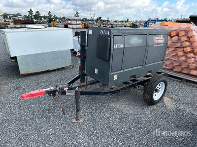 2019 Lincoln Dual Maverick 450 A Skid-Mounted Multi-Process معدة لحام بمحرك