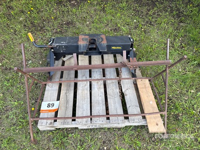 5th Wheel Hitch & Sawhorse