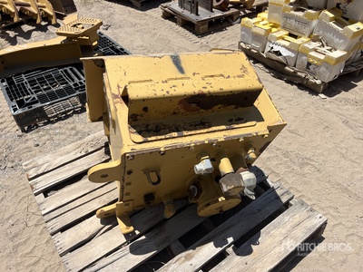 Cat Hydraulic Tank