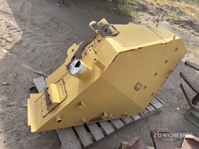 Coolant CAT Machine Tank