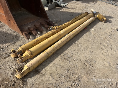 Quantity of (4) Cylinder