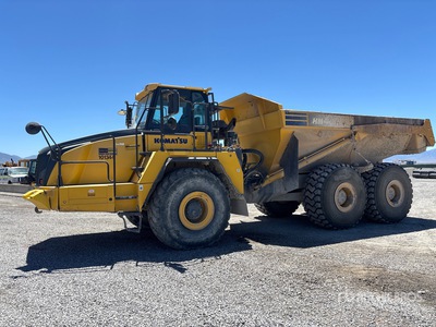 2020 Komatsu HM400-5 Camion à benne articulé