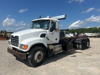 2005 Mack CV713 Granite 6x4 Roll-Off Truck