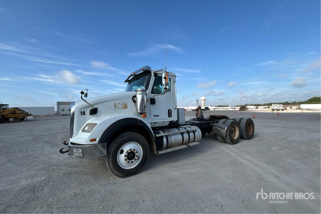 2019 International HX620 6x4 T/A Day Cab Truck Tractor