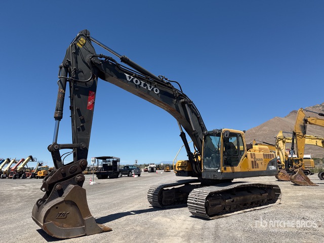 2007 Volvo EC 330 BLC Tracked Excavator