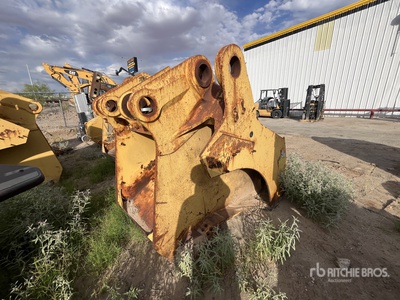 CAT 980 Front Frame