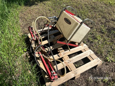 Fimco LG-10A 7 ft Estate Sprayer