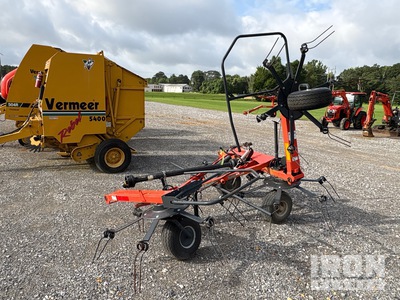 Kubota TE4052T 4 Rotor Hay Tedder (Inoperable)