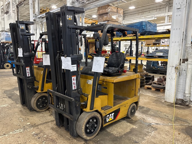 2016 Cat EC25EN2 4100 lb Electric Forklift