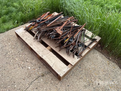 Quantity of (45) Crop Lifters