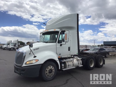 2016 International 1724 6x4 Autocarro cabina e telaio
