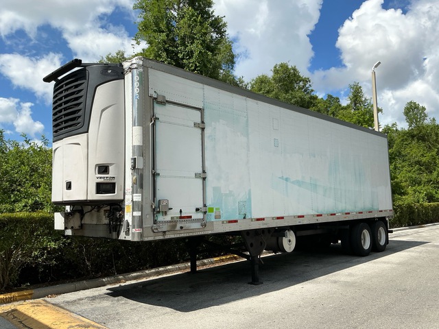 2016 Utility VS2RA 35 ft x 102 in T/A Refrigerated Trailer