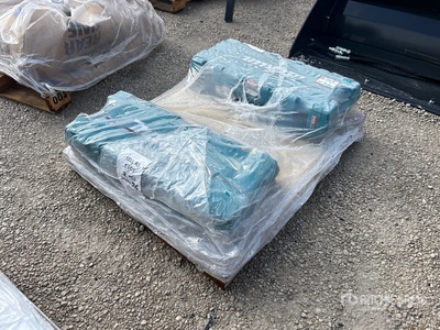 Quantity of (2) Makita HM1307CB