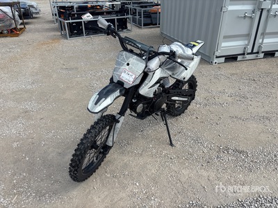 DB17 124 cc Crossmotor
