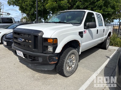 2008 Ford F-350 XL 4x2 Crew Cab Pickup
