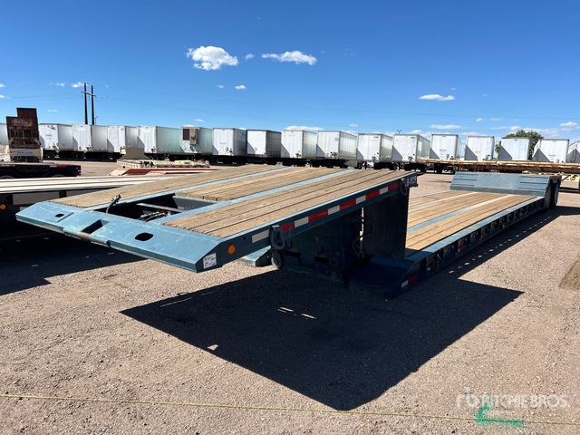 2007 XL Specialized T/A Removable Gooseneck Lowboy Trailer