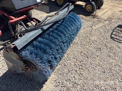 2007 Bobcat 64 in مرفق المكنسة