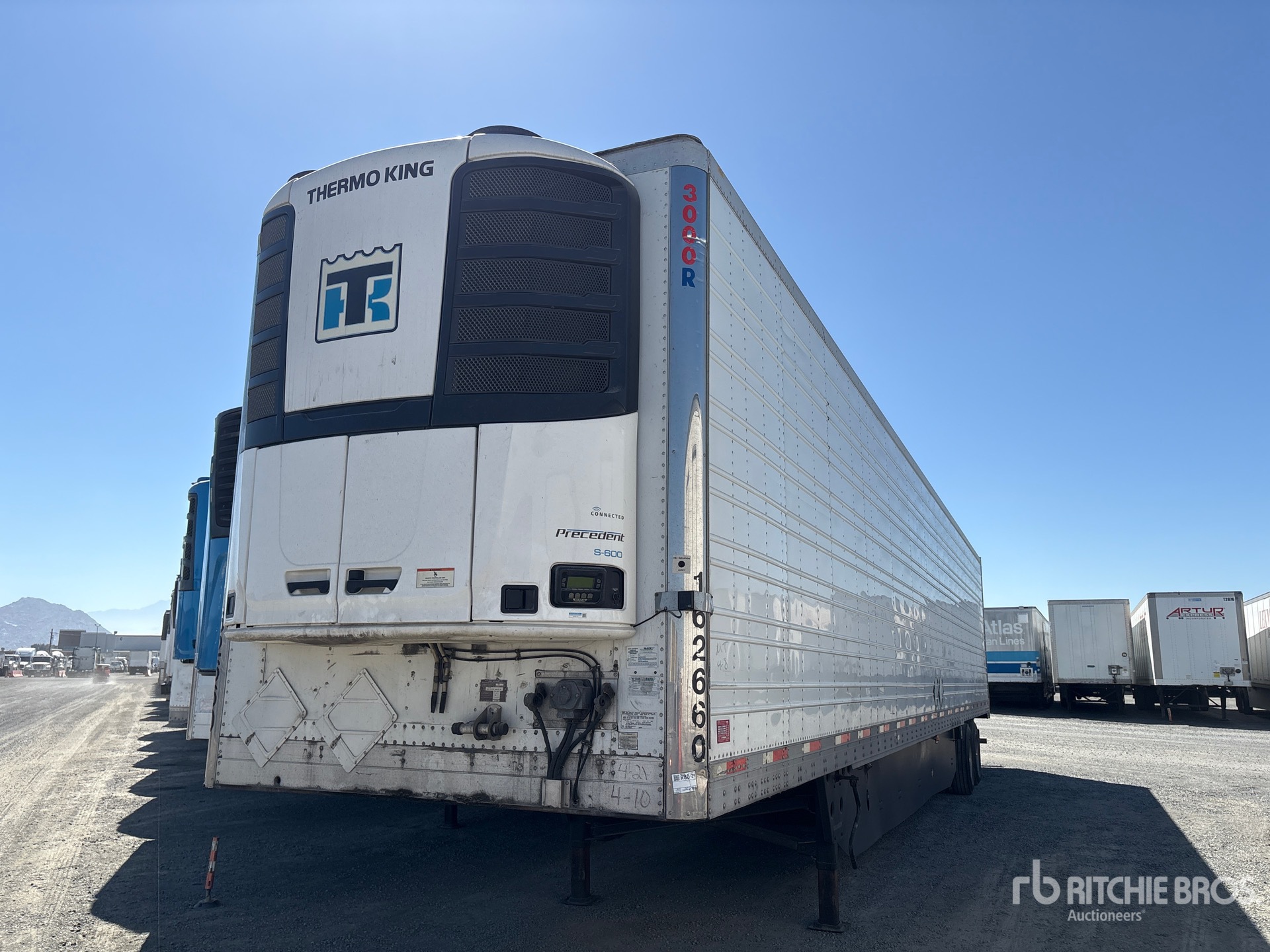 2016 Utility 53 ft x 102 in T/A Refrigerated Trailer