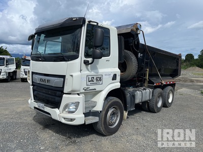 DAF CF410 6x4 T/A Camión dumper