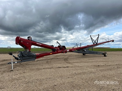 Meridian 1395 13 in x 95 ft Telescopic Swing Grain Auger
