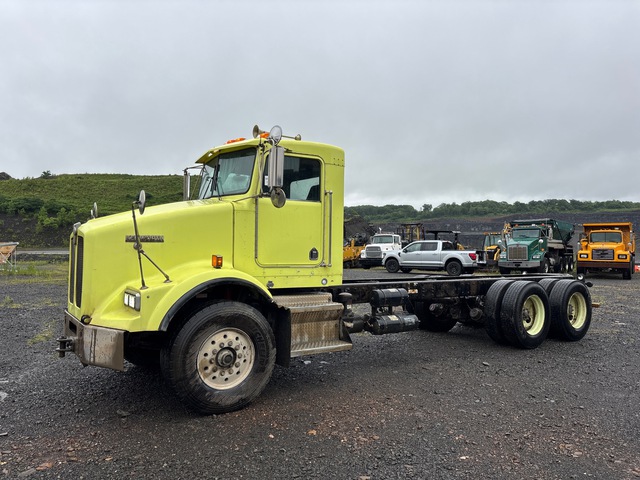 1996 Kenworth T450 6x4 Cab and Chassis
