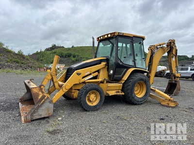 2002 Cat 420D 4x4 Graaflaadmachine