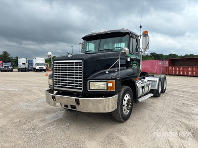 2000 Mack CH613 6x4 T/A Day Cab Truck Tractor