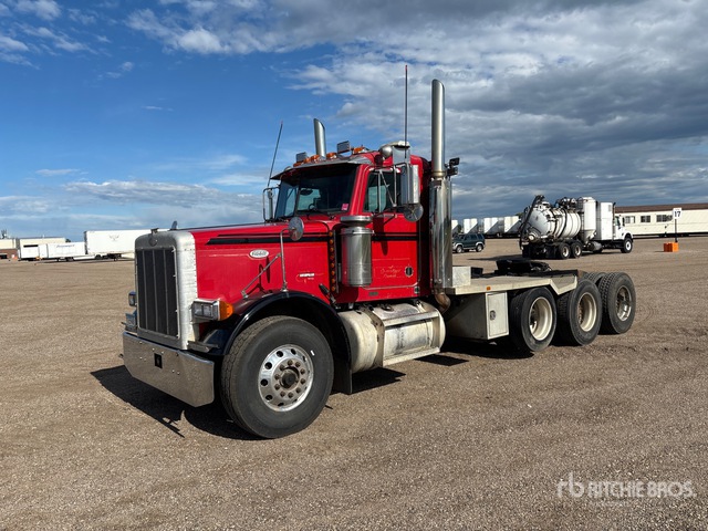 1996 Peterbilt 379 8x4 Tri/A Day Cab Truck Tractor