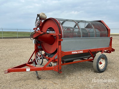 Buhler Farmking Y480 9 ft Grain Cleaner