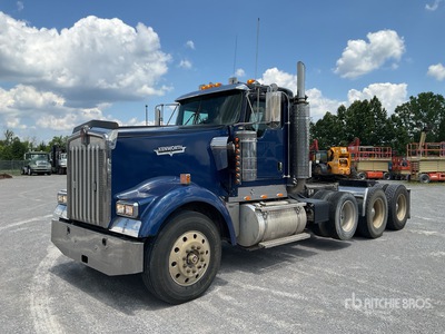 2004 Kenworth W900 8x4 Cabeza Tractora Cabina Corta