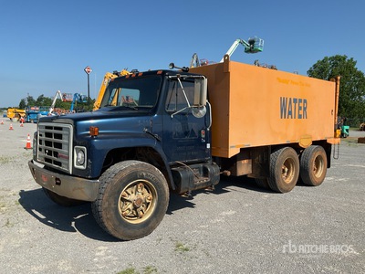 1987 International F-1954 6x4 Autocarro per acqua