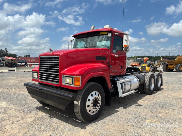 2011 Mack CHU613 6x4 T/A Day Cab Truck Tractor