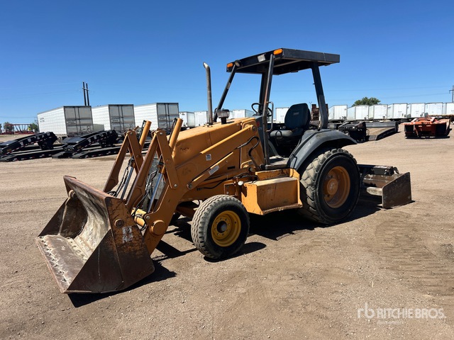 2001 Case 570 XLT 4x2 Landscape Loader