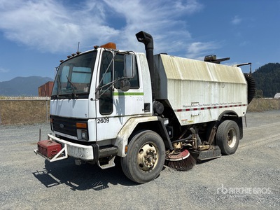 1994 Elgin on 1993 Ford Sweeper Truck