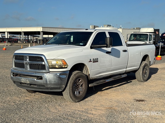 2014 Ram 2500 4x4 Crew Cab Pickup