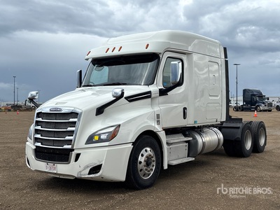 2019 Freightliner Cascadia 126 6x4 T/A Sleeper Truck Tractor