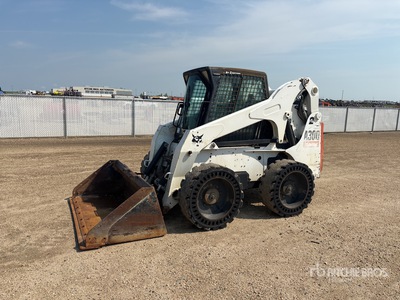 2007 Bobcat A300 Ładowarka o sterowaniu burtowym