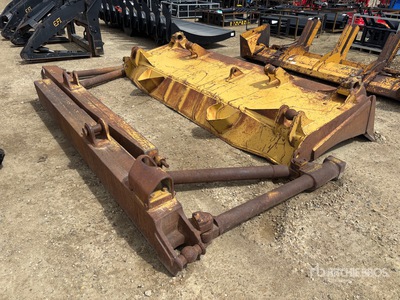 152 in Straight Dozerblad - Fits Cat D8K