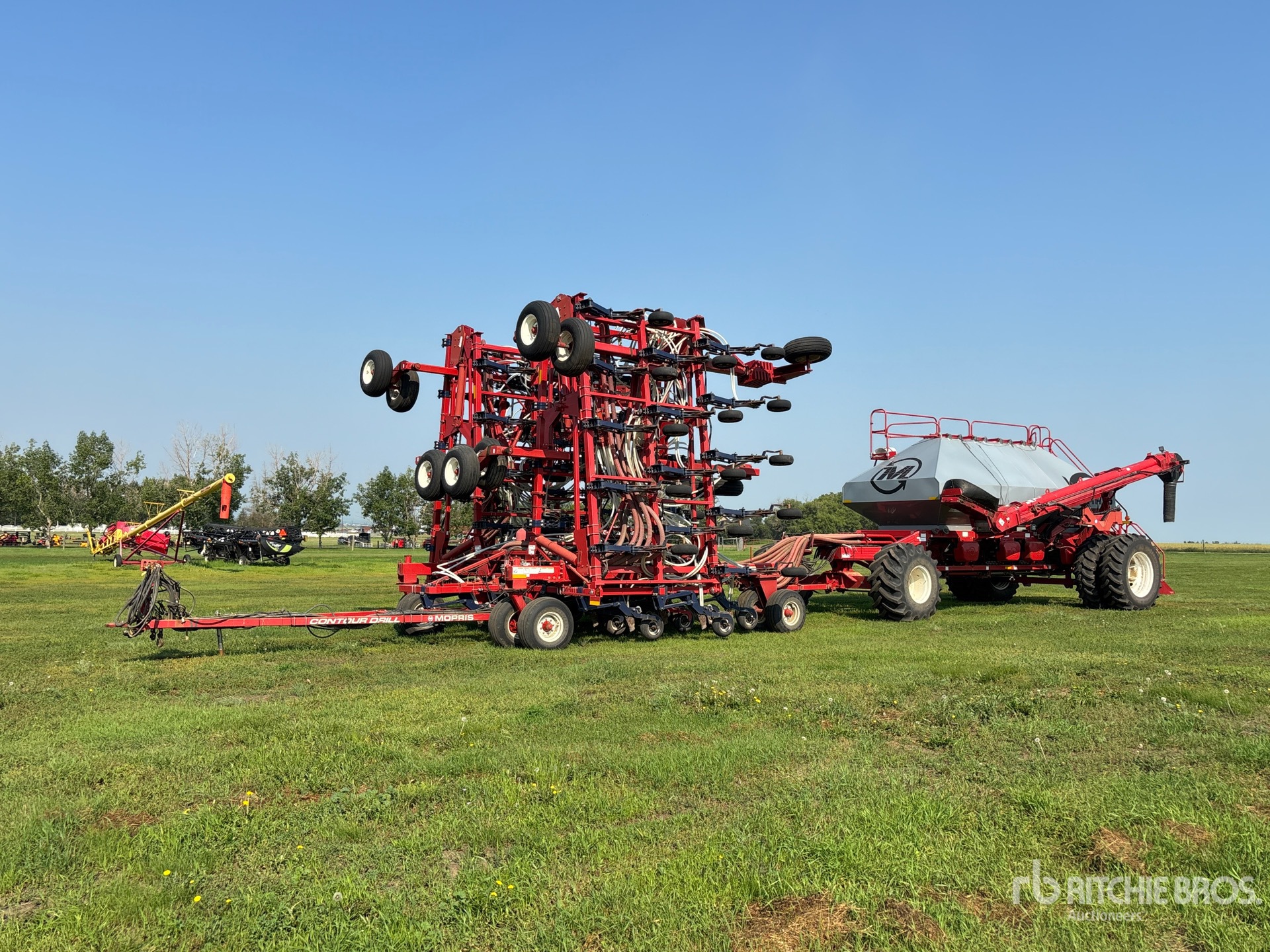 2011 Morris Contour 71 ft Air Drill