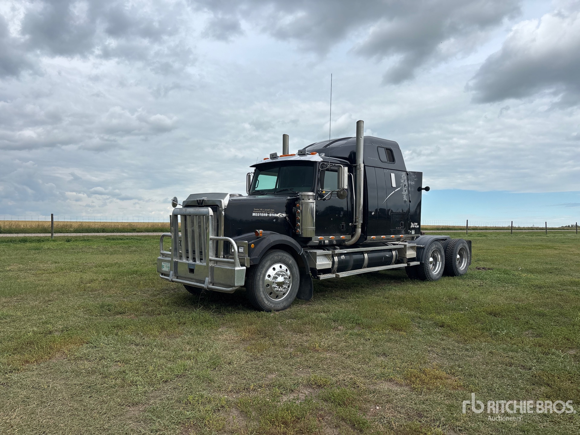 1997 Western Star 4964FX 6x4 T/A Sleeper Truck Tractor