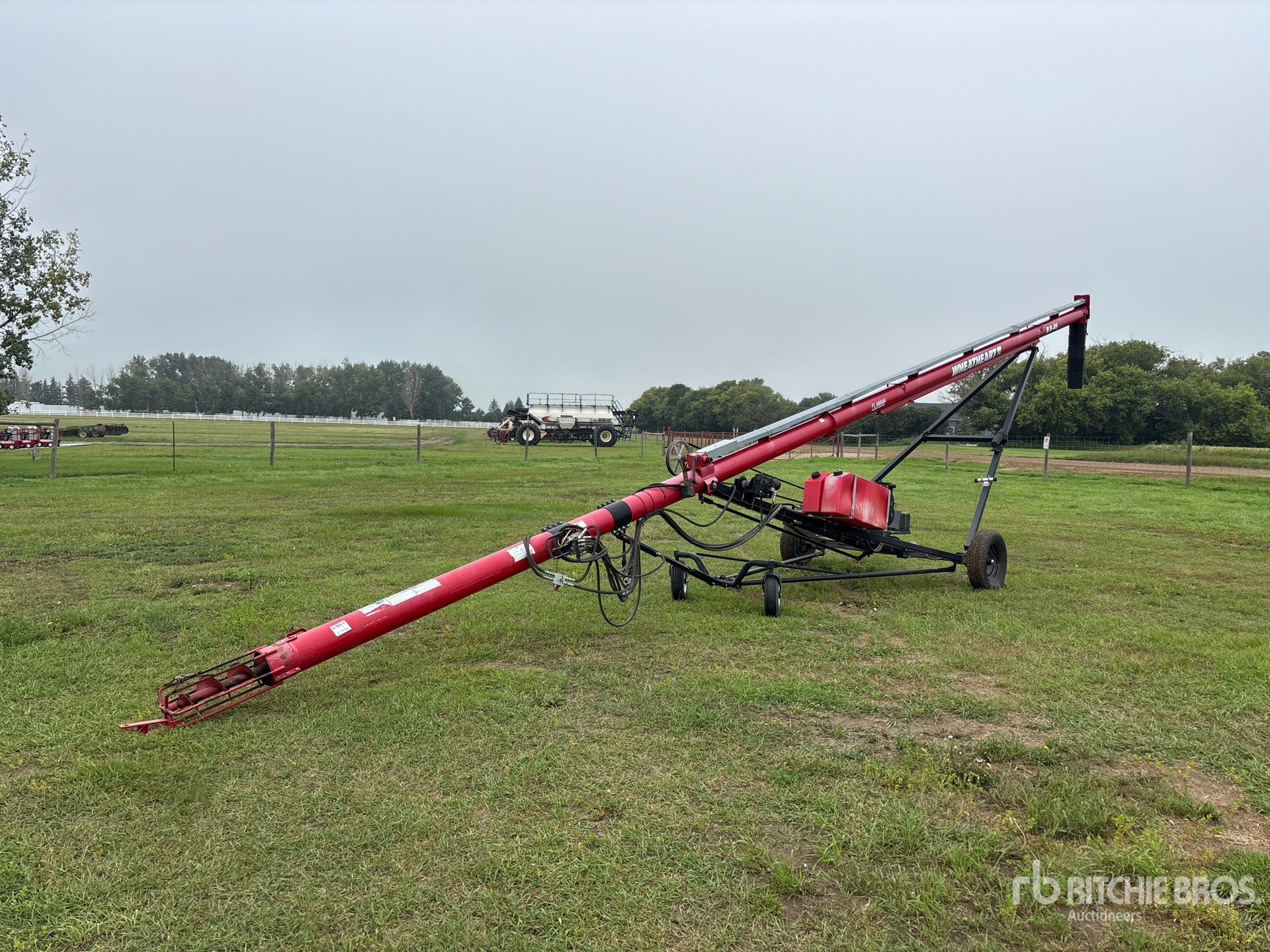 2016 Wheatheart R8-46 8 in x 46 ft Grain Auger