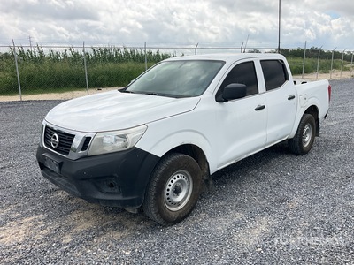 Nissan NP300 4x2 Crew Cab Pickup