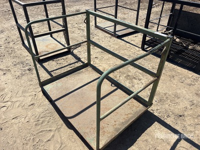 Flammable Tank Storage Cage/Platform Varios. Industrial
