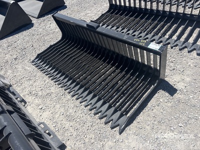 Kit Containers QT-SB-H76-V3 72 in Skid Steer Screening Bucket (Unused)