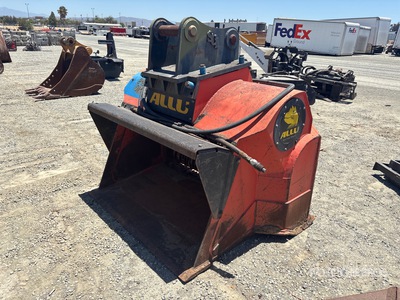 2011 Allu 48SCBKT 66 in Excavator Screening Bucket