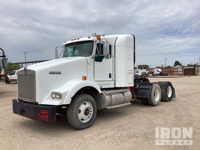 2010 Kenworth T800 6x4 T/A Sleeper Truck Tractor