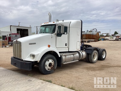 2010 Kenworth T800 6x4 T/A Sleeper Truck Tractor