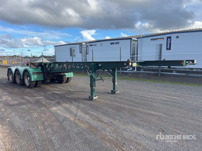 2013 Krueger 6 m Tri/A B-Double Lead Container Trailer