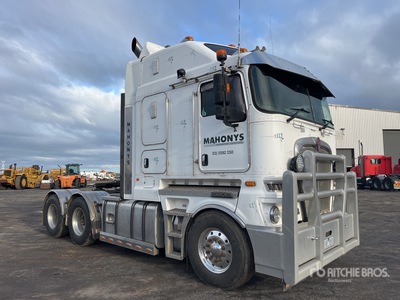 2013 Kenworth K200 Big Cab Aerodyne 6x4 T/A Sleeper Truck Tractor