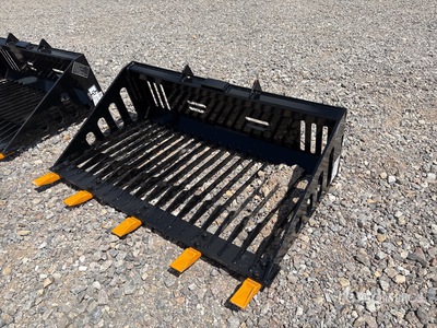 2026 GIYI GY-RB44 44 in Q/C Skeleton Mini Mini Rock Skid Steer Bucket (Unused)